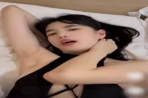 91大神 美腋诱惑致命吸引  背景图片