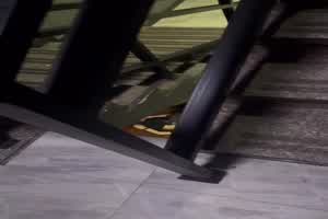 【网爆】福州市12.17号晚，BGM酒吧楼道，操逼视频偷拍  背景图片