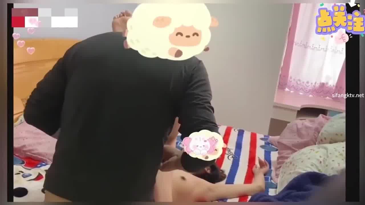  真实妇女乱伦 强迫睡觉的女儿 各种骚话肏屄 的剧照8